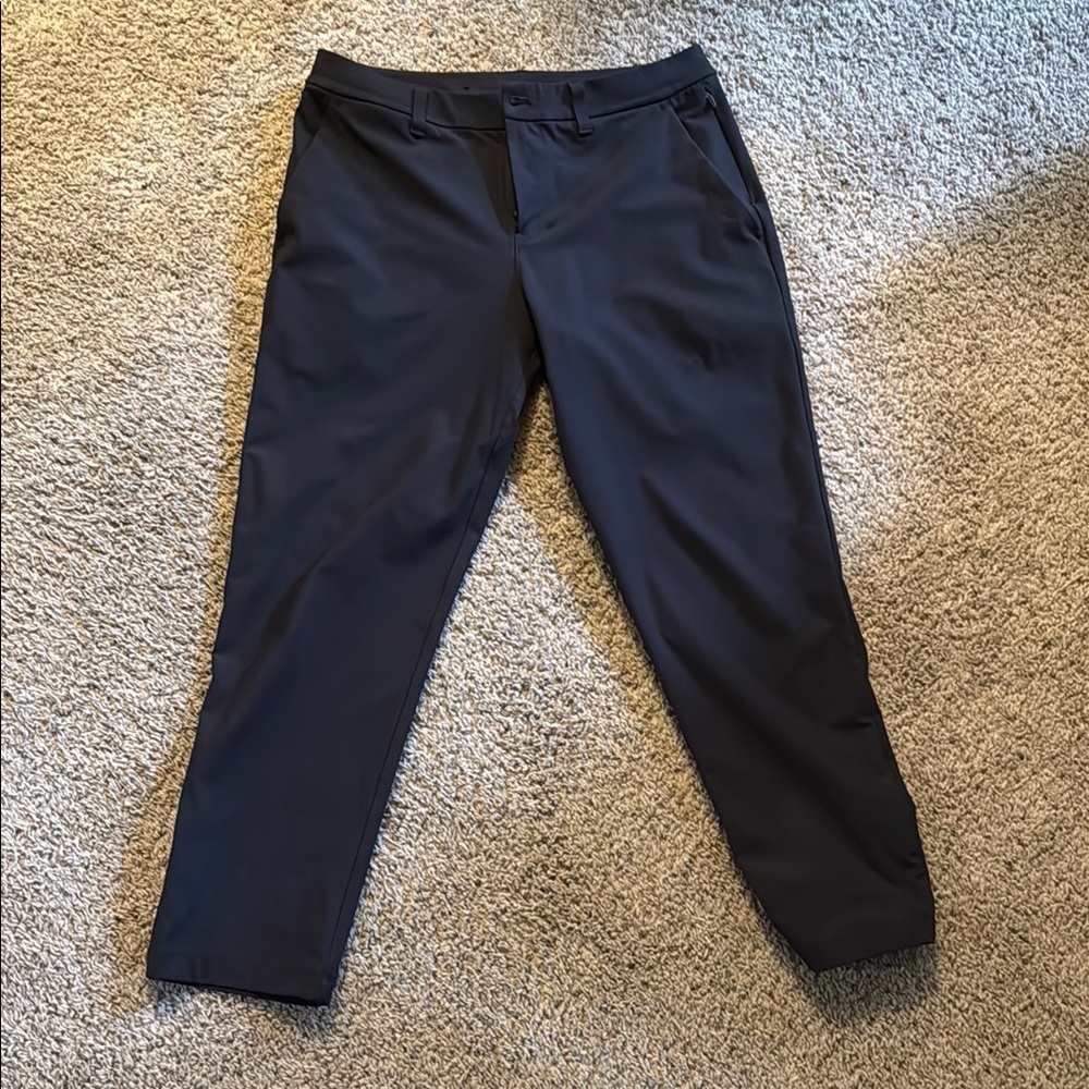 Lululemon 32x30 Classic Fit Warpstreme